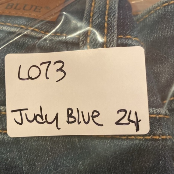 Judy Blue Skinny Fit Capri Size 24 - Picture 8 of 8